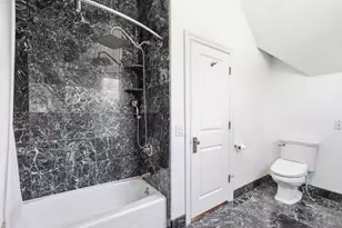 1427 Byron St, Palo Alto, CA 94301 - Photo 19
