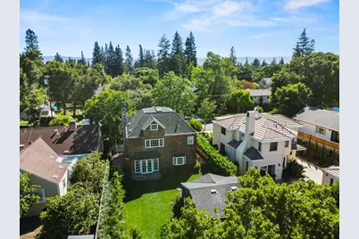 1427 Byron St, Palo Alto, CA 94301 - Photo 31