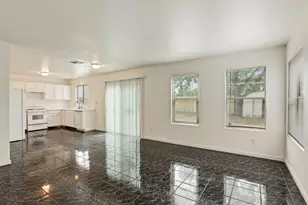1888 St Lakes Way, Stockton, CA 95206 - Photo 9