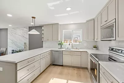 6130 Paseo Pueblo Dr, San Jose, CA 95120 - Photo 11
