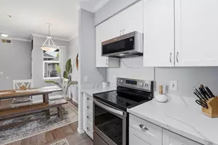 1982 W Bayshore Rd 237, East Palo Alto, CA 94303 - Photo 9