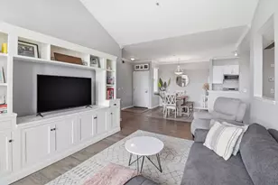 1982 W Bayshore Rd 237, East Palo Alto, CA 94303 - Photo 1