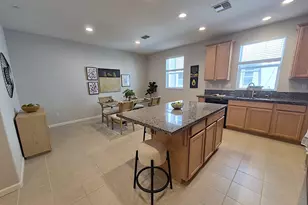2731 Viterbo Ct 4, San Jose, CA 95111 - Photo 9