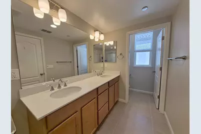 2731 Viterbo Ct 4, San Jose, CA 95111 - Photo 21