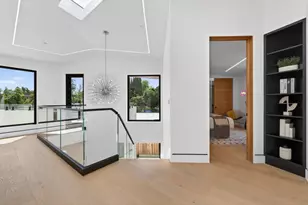 2338 Thompson Ct, Mountain View, CA 94043 - Photo 25