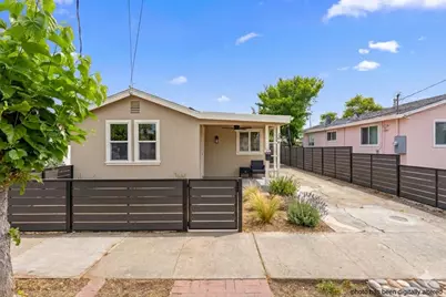 250 San Antonio Ct, San Jose, CA 95116 - Photo 3