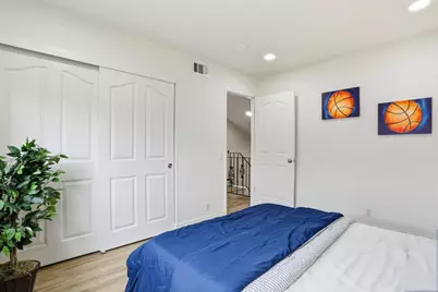 6263 Mahan Dr, San Jose, CA 95123 - Photo 27