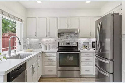 6263 Mahan Dr, San Jose, CA 95123 - Photo 13