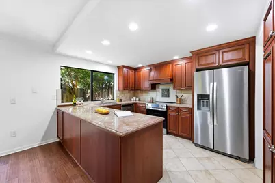 619 S Ahwanee Ter, Sunnyvale, CA 94085 - Photo 17
