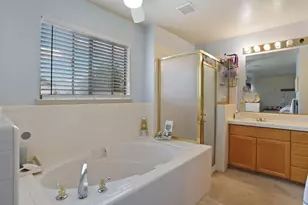 9440 Tuscany Cir, Stockton, CA 95210 - Photo 37