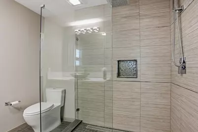 429 Millpond Dr 429, San Jose, CA 95125 - Photo 25