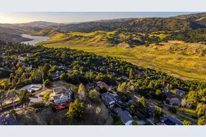 17241 Quail Ct, Morgan Hill, CA 95037 - Photo 7