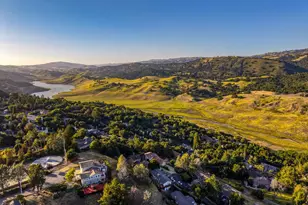 17241 Quail Ct, Morgan Hill, CA 95037 - Photo 7