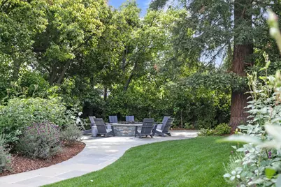 1545 Bellevue Ave, Hillsborough, CA 94010 - Photo 45