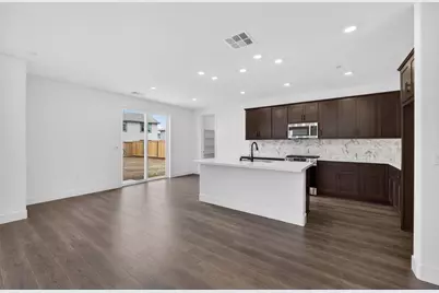 1339 N Galvani Ct, Mountain House, CA 95391 - Photo 5