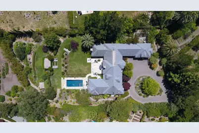 26990 Taaffe Rd, Los Altos Hills, CA 94022 - Photo 3