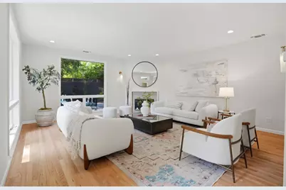 2066 Byron St, Palo Alto, CA 94301 - Photo 15