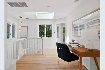 2066 Byron St, Palo Alto, CA 94301 - Photo 23