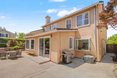 3956 Lakeside Dr, San Jose, CA 95148 - Photo 51