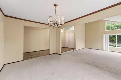 20683 Greenleaf Dr, Cupertino, CA 95014 - Photo 9