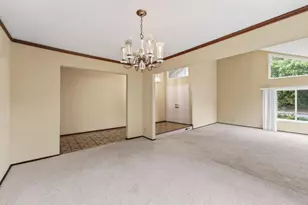20683 Greenleaf Dr, Cupertino, CA 95014 - Photo 9