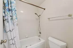 20683 Greenleaf Dr, Cupertino, CA 95014 - Photo 33