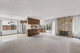 20683 Greenleaf Dr, Cupertino, CA 95014 - Photo 21
