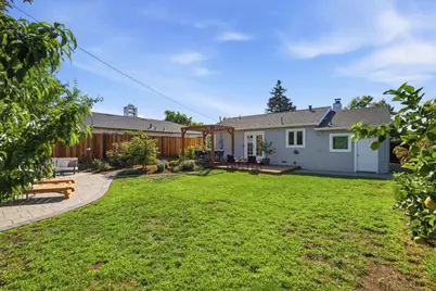 916 5th Ave, Redwood City, CA 94063 - Photo 27