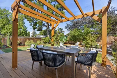 916 5th Ave, Redwood City, CA 94063 - Photo 11