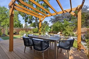 916 Fifth Ave, Redwood City, CA 94063 - Photo 11
