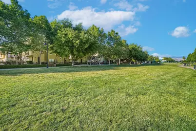 711 Elderberry Dr, Milpitas, CA 95035 - Photo 33