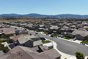 1515 Goldenstar Ct, Hollister, CA 95023 - Photo 9