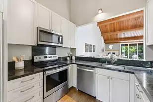 2319 Ticonderoga Dr, San Mateo, CA 94402 - Photo 29