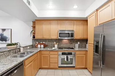2092 Sheffield Dr, San Jose, CA 95131 - Photo 15