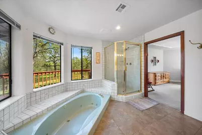 19862 Paso Robles Ave, Redding, CA 96003 - Photo 21