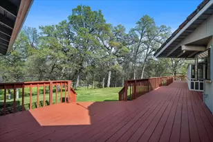19862 Paso Robles Ave, Redding, CA 96003 - Photo 37
