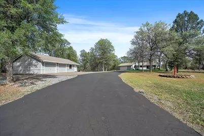 19862 Paso Robles Ave, Redding, CA 96003 - Photo 3