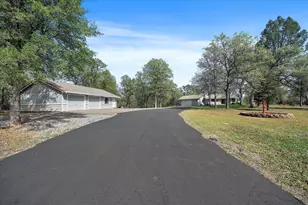 19862 Paso Robles Ave, Redding, CA 96003 - Photo 3