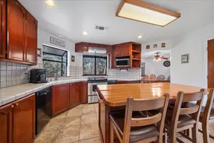19862 Paso Robles Ave, Redding, CA 96003 - Photo 9