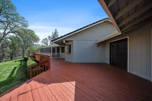19862 Paso Robles Ave, Redding, CA 96003 - Photo 39