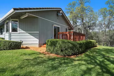 19862 Paso Robles Ave, Redding, CA 96003 - Photo 35