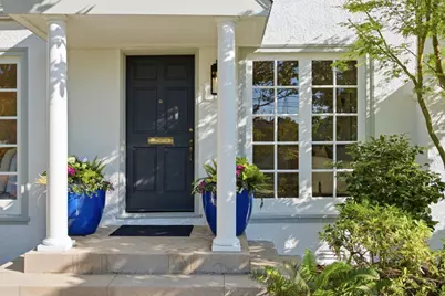 131 Barroilhet Ave, San Mateo, CA 94401 - Photo 3
