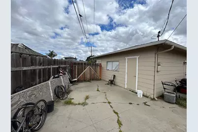 14 Madonna Dr, Salinas, CA 93906 - Photo 19