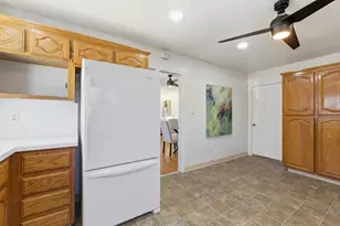 2246 Benton St, Santa Clara, CA 95050 - Photo 11