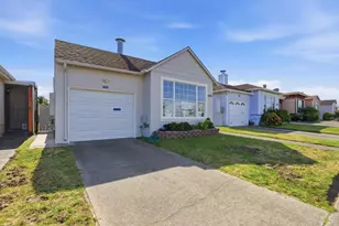 605 Skyline Dr, Daly City, CA 94015 - Photo 3