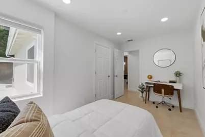 660 Hamilton Ln, Santa Clara, CA 95051 - Photo 17