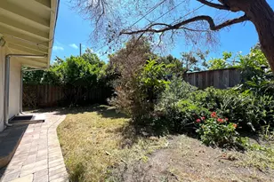 183 Thompson Square, Mountain View, CA 94043 - Photo 23