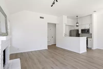 1920 Vista Cay, San Mateo, CA 94404 - Photo 7