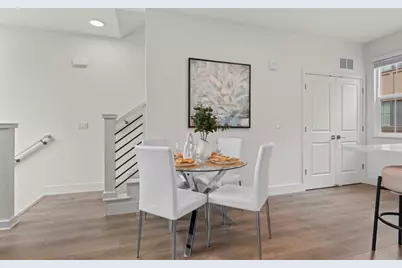 541 Walker Dr, Mountain View, CA 94043 - Photo 5