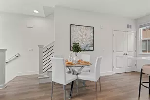 541 Walker Dr, Mountain View, CA 94043 - Photo 5